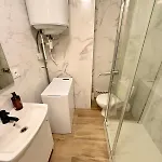 公寓 New Two-room Apartment, Center, Sleeps 4, Balcony